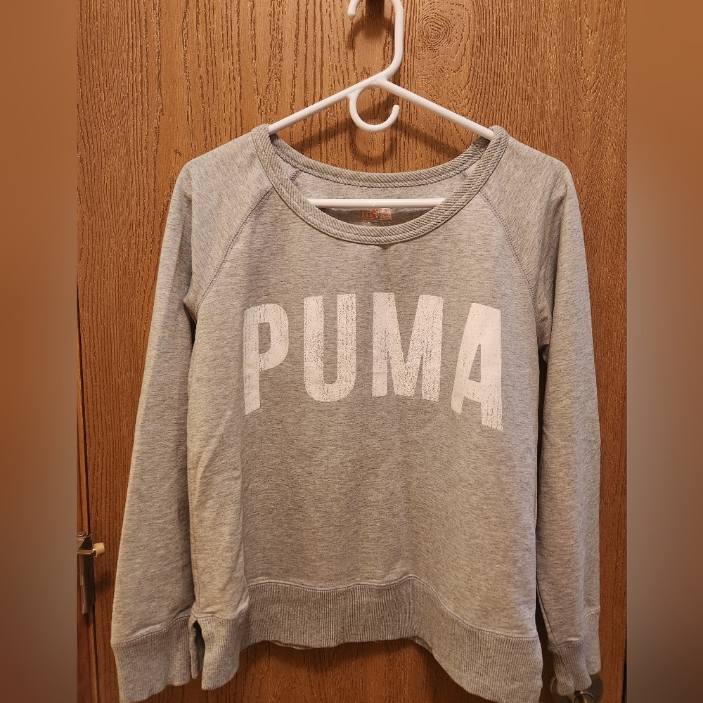 PUMA Gray Sweatshirt
